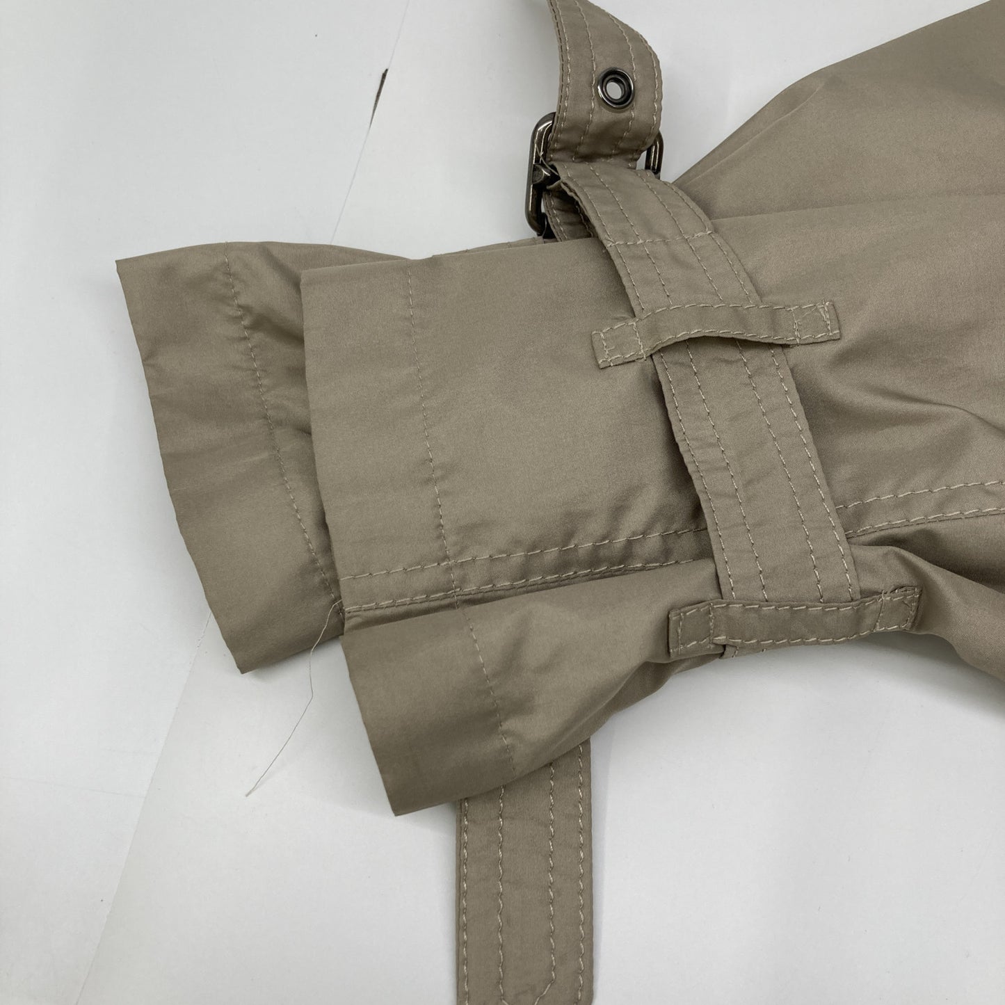 BURBERRY LONDON バーバリーロンドン ﾍﾞｰｼﾞｭ FRD59-370-40 ﾅｲﾛﾝ ﾄﾚﾝﾁｺｰﾄ コート 38