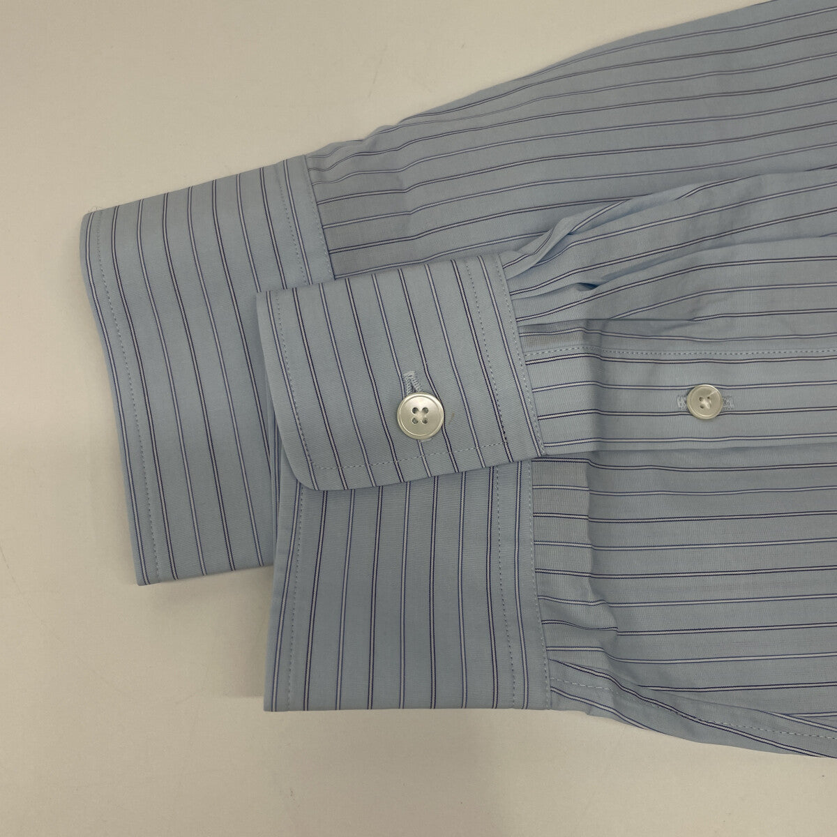 AURALEE オーラリー ﾌﾞﾙｰ SUVIN HIGH COUNT CLOTH ｽﾄﾗｲﾌﾟｼｬﾂ トップス 5