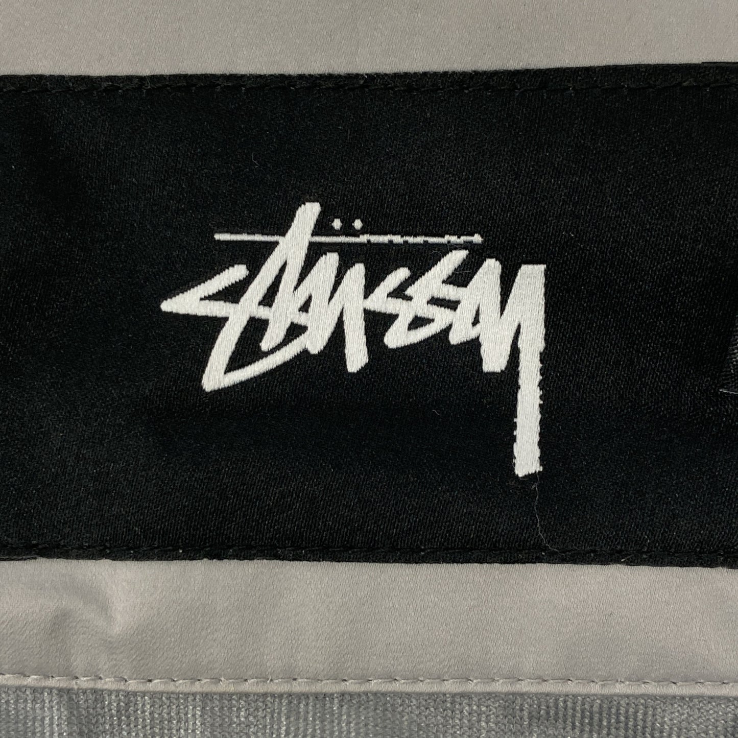 STUSSY ステューシー ｸﾞﾚｰ ﾏｳﾝﾃﾝﾊﾟｰｶｰ ジャケット S