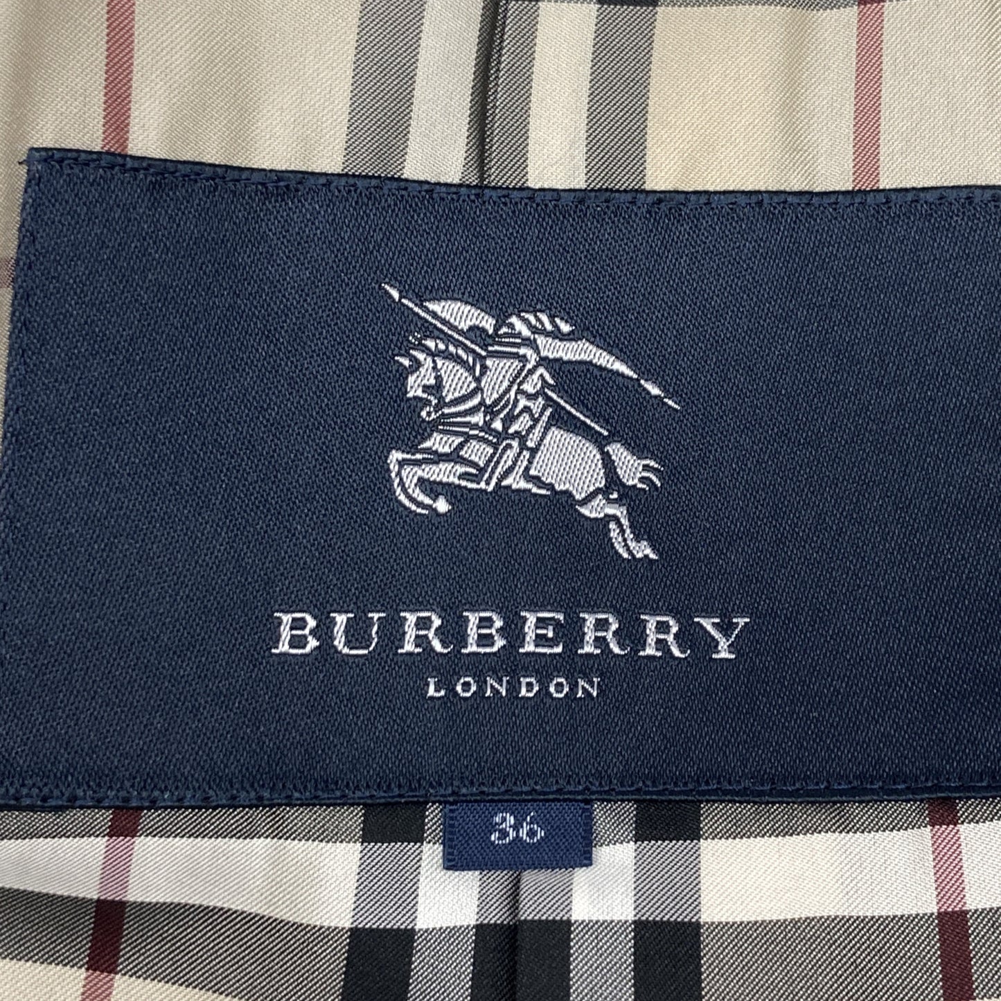 BURBERRY LONDON バーバリーロンドン ﾌﾞﾗｯｸ FN022-870-09 ｳｰﾙ×ｱﾝｺﾞﾗ ﾄﾚﾝﾁｺｰﾄ コート 36
