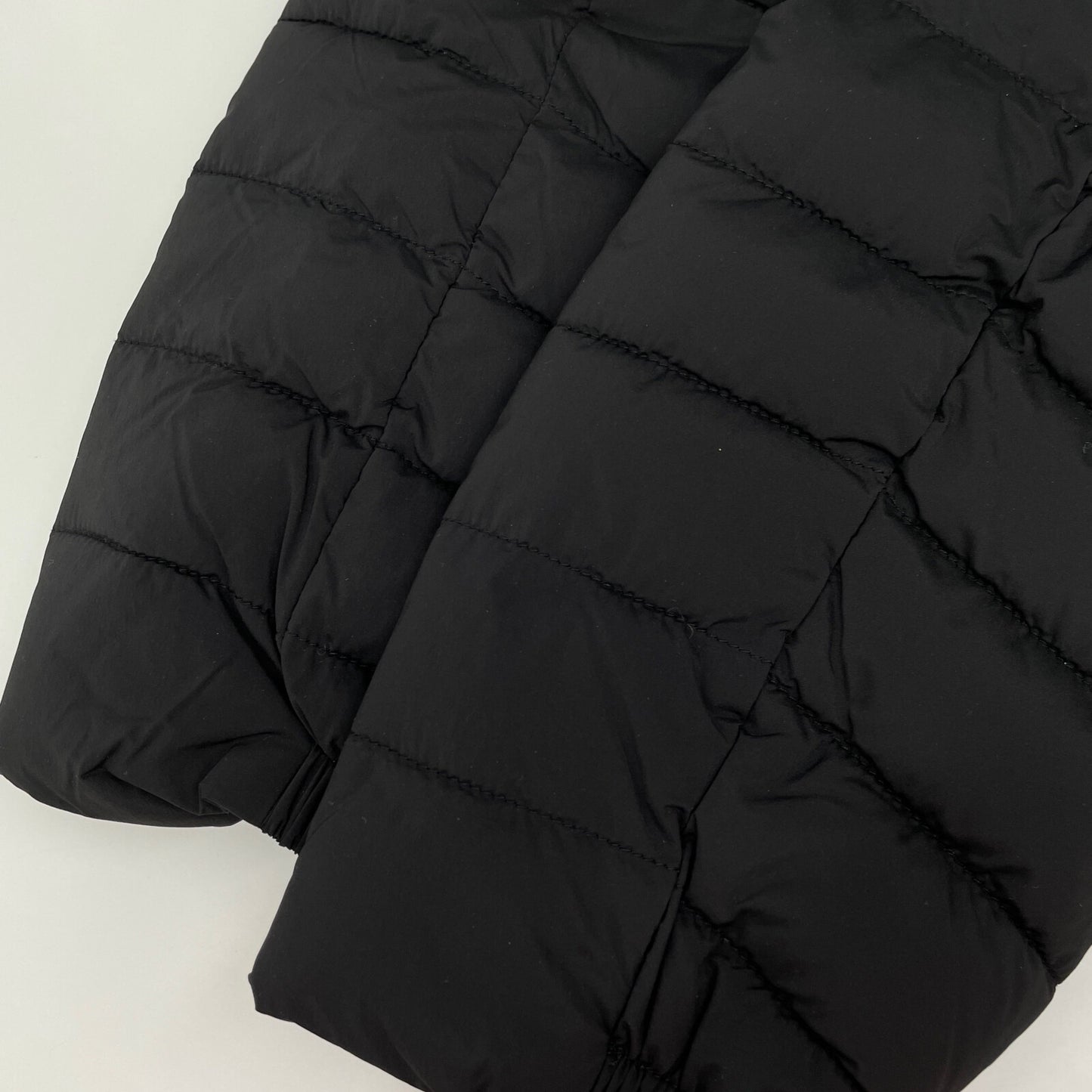 Cole Haan コールハーン T40312 ﾌﾞﾗｯｸ ｽﾄﾚｯﾁｷﾙﾃｯﾄﾞｼﾞｬｹｯﾄ ジャケット S