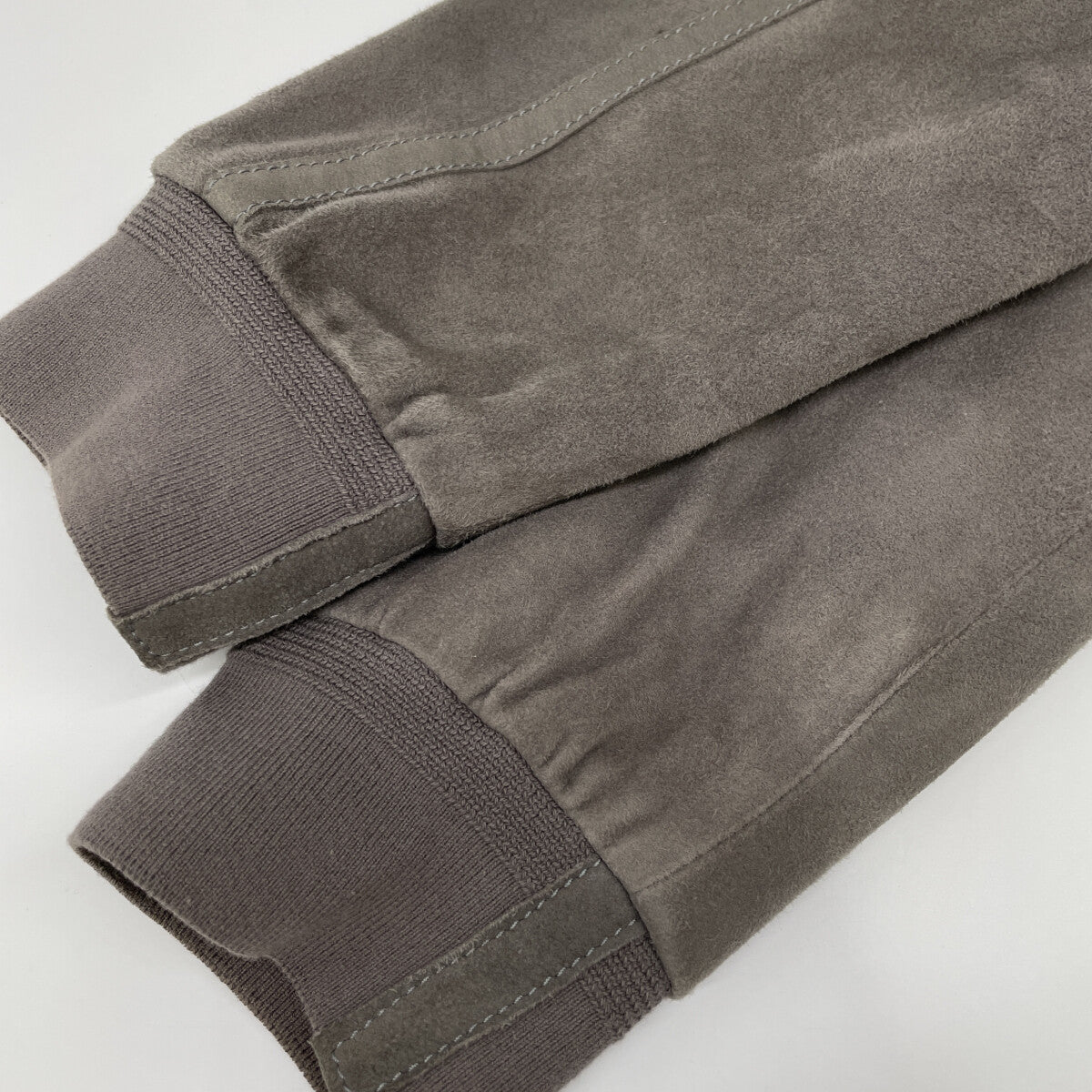 RUFFO ルッフォ 24-18-0361-695 ｸﾞﾚｰ ｽｴｰﾄﾞｺﾞｰﾄﾚｻﾞｰ ﾍﾞｰｽﾎﾞｰﾙｼﾞｬｹｯﾄ ジャケット 50