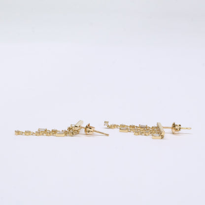 AHKAH アーカー 美品 AK2063010400 Au750 D0.24ct ダイヤモンド シャンデリアスウェイ シングルピアス 左右2点セット ピアス