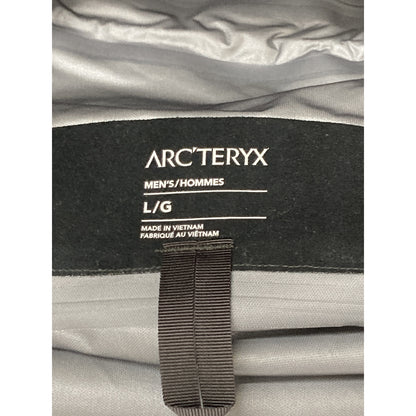 ARC'TERYX アークテリクス 【新品同様/国内正規/25年製】X00001051302 GORE-TEX Beta Jacket M べータ ジャケット L/G