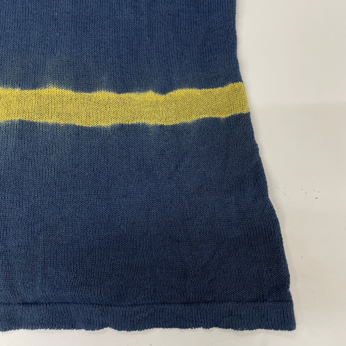 YOKOSAKAMOTO ヨーコサカモト 7ｹﾞｰｼﾞの天竺編みﾘﾈﾝ混ｻﾏｰﾆｯﾄ/先染め×愛知県有松絞りｵｰﾊﾞｰﾀﾞｲ トップス M