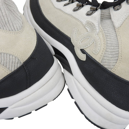 CHANEL シャネル スエードソックススニーカー シューズ レディース アイボリー ライトグレー ブラック 36 36G45204 23AW シューズ 36