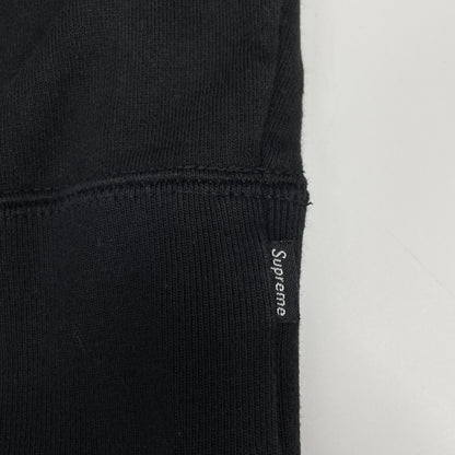 Supreme シュプリーム ﾌﾞﾗｯｸ ﾌﾟﾙｵｰﾊﾞｰ ﾊﾟｰｶｰ トップス L