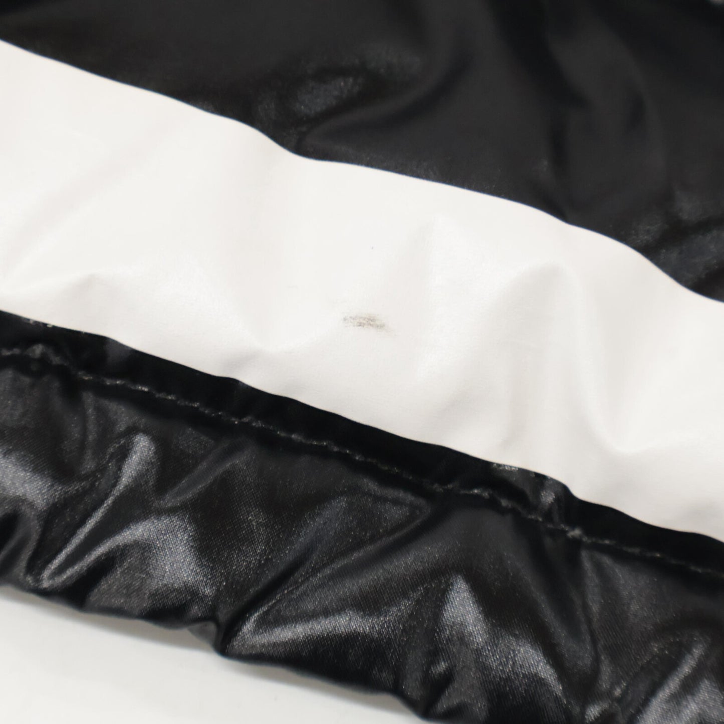 VALENTINO ヴァレンティノ 国内正規 WV3CNA317KQ ロゴシグネチャー ナイロンダウン ジャケット 44