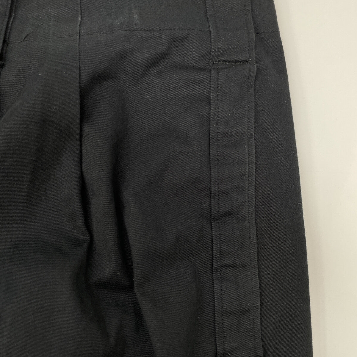 Yohji Yamamoto ヨウジヤマモト ×NEWERA 23AW ﾌﾞﾗｯｸ ｻｲﾄﾞﾃｰﾌﾟﾊﾟﾝﾂ HJ-P99-039-1 ボトムス 3