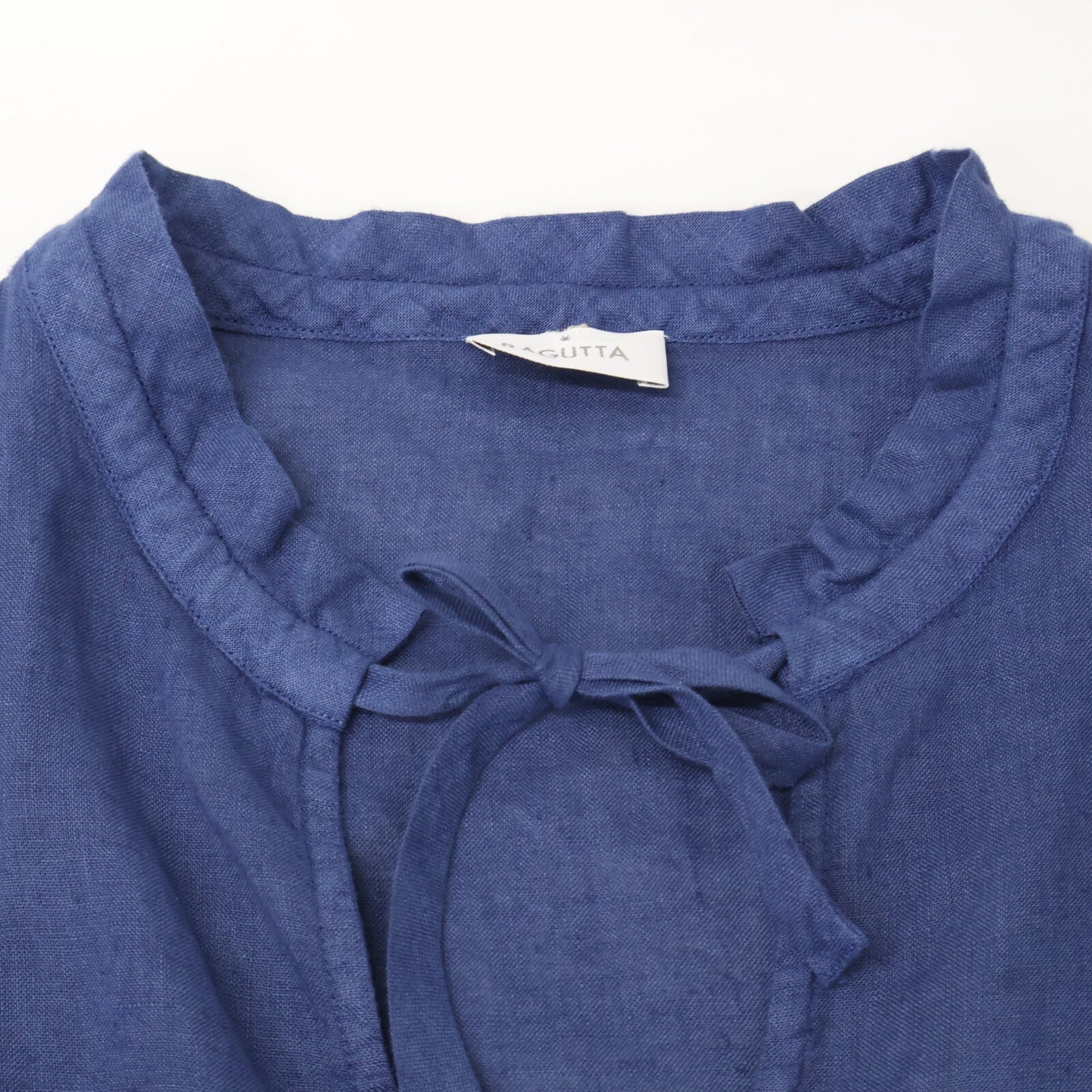 BAGUTTA バグッタ ﾌﾞﾙｰ ﾘﾈﾝ ×高橋ﾘﾀ LEVANTET ﾉｰｽﾘｰﾌﾞ ﾌﾞﾗｳｽ トップス XS