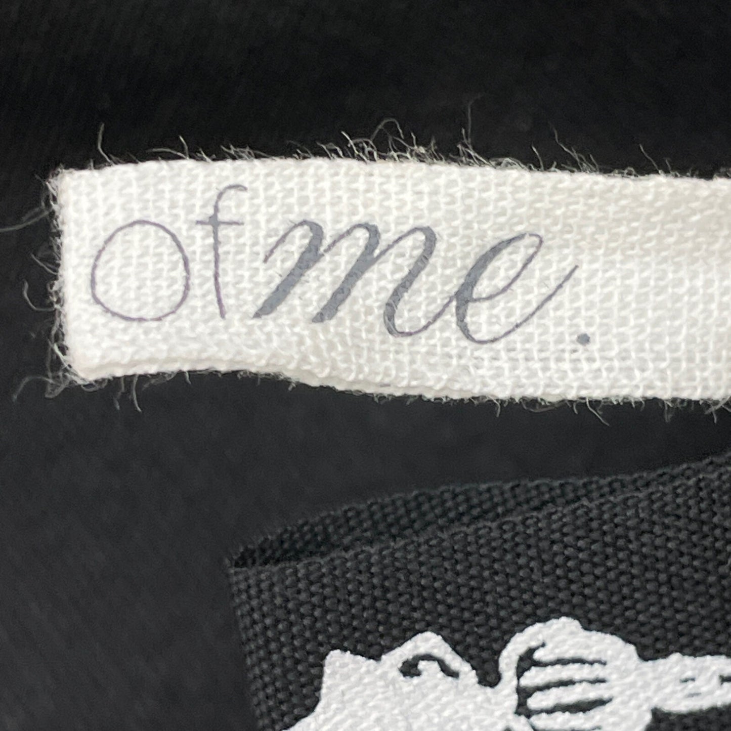 a part of me. ア･パート オブ ミー MOOMIN ﾌﾞﾗｯｸ ﾉｰｽﾘｰﾌﾞﾜﾝﾋﾟｰｽ ワンピース 表記なし