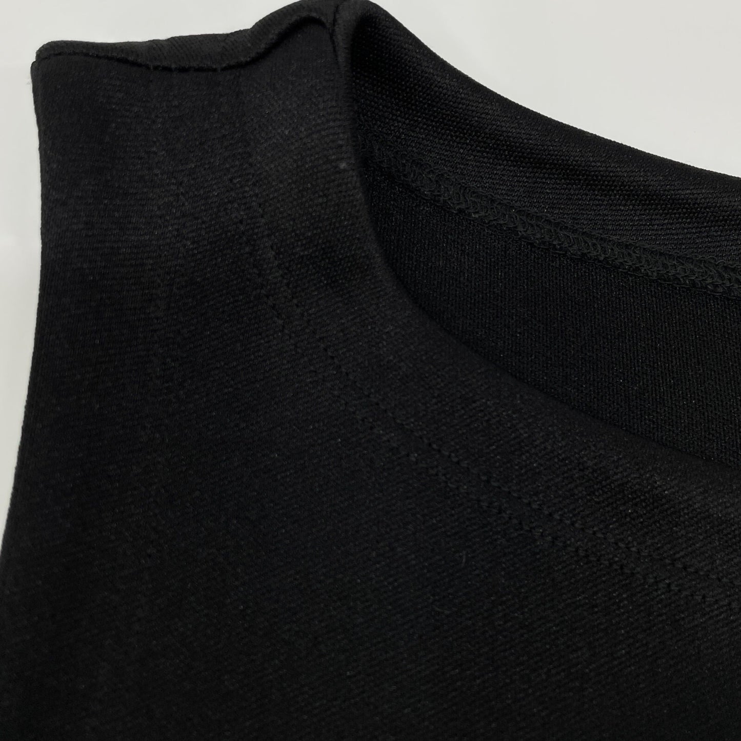 a part of me. ア･パート オブ ミー MOOMIN ﾌﾞﾗｯｸ ﾉｰｽﾘｰﾌﾞﾜﾝﾋﾟｰｽ ワンピース 表記なし