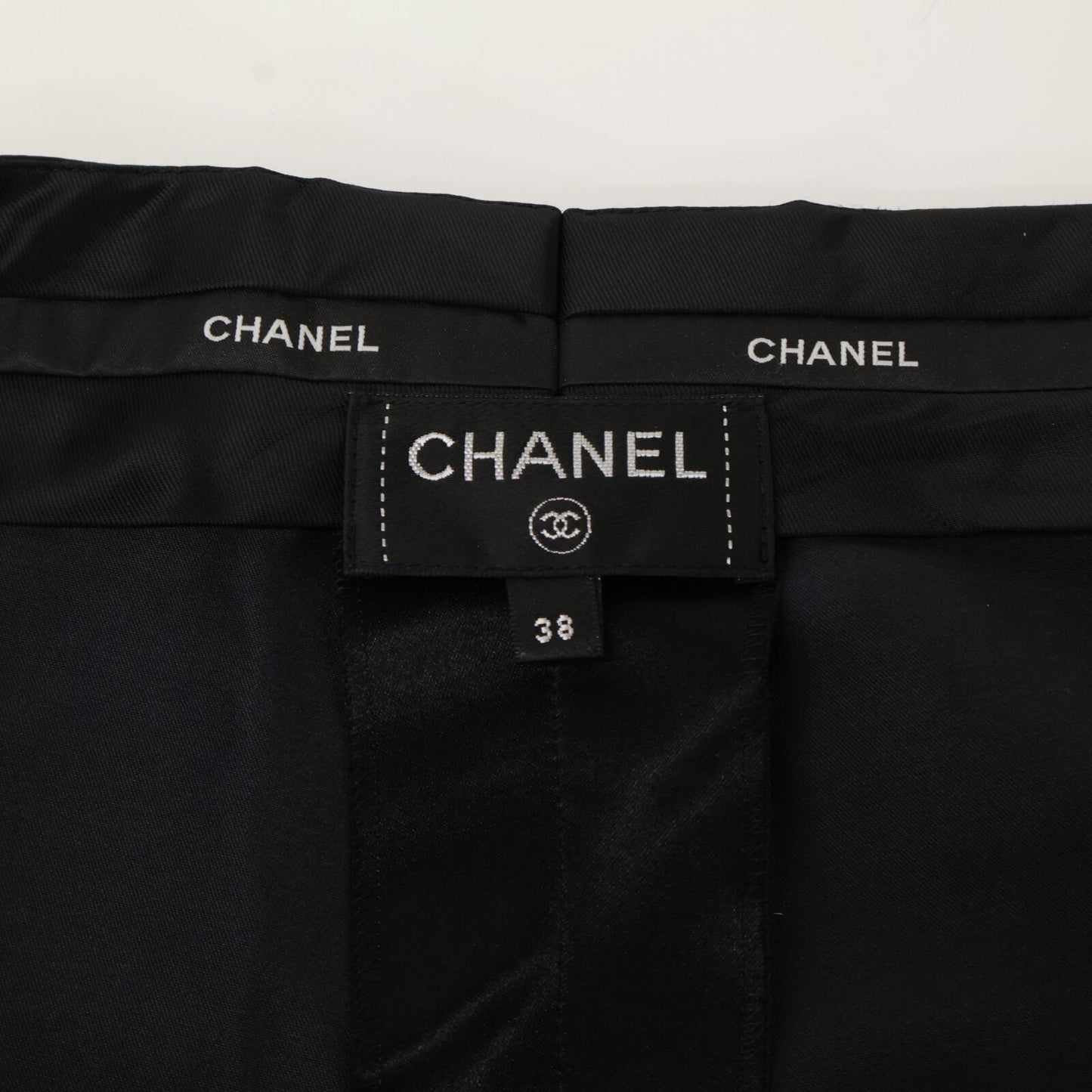 CHANEL シャネル 【美品/国内正規/22SS】P72423V64121 シルク混 獅子ボタン サテンパンツ/ ボトムス 38