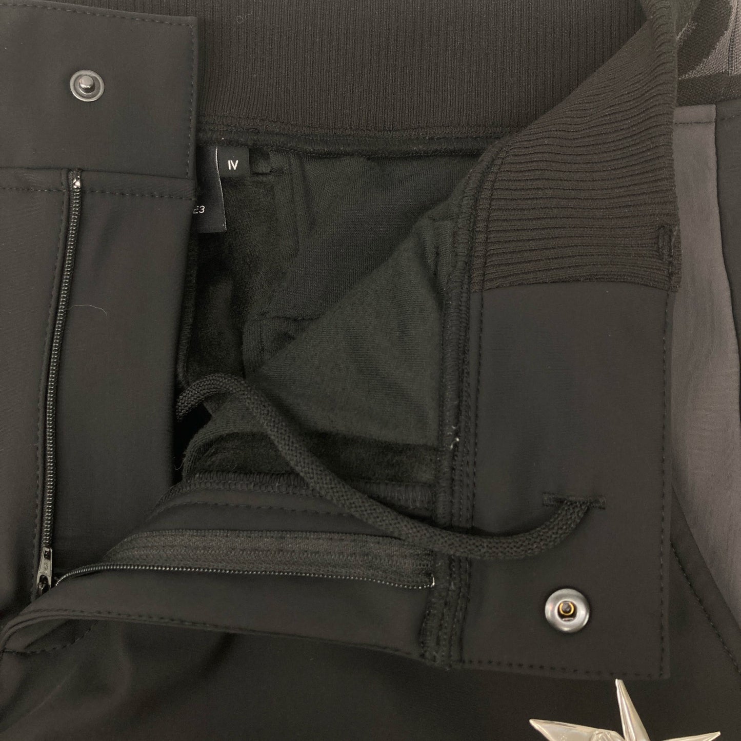 1piu1uguale3 ウノピゥウノウグァーレトレ ﾌﾞﾗｯｸ 113 GOLF TRACK PANTS ボトムス IV