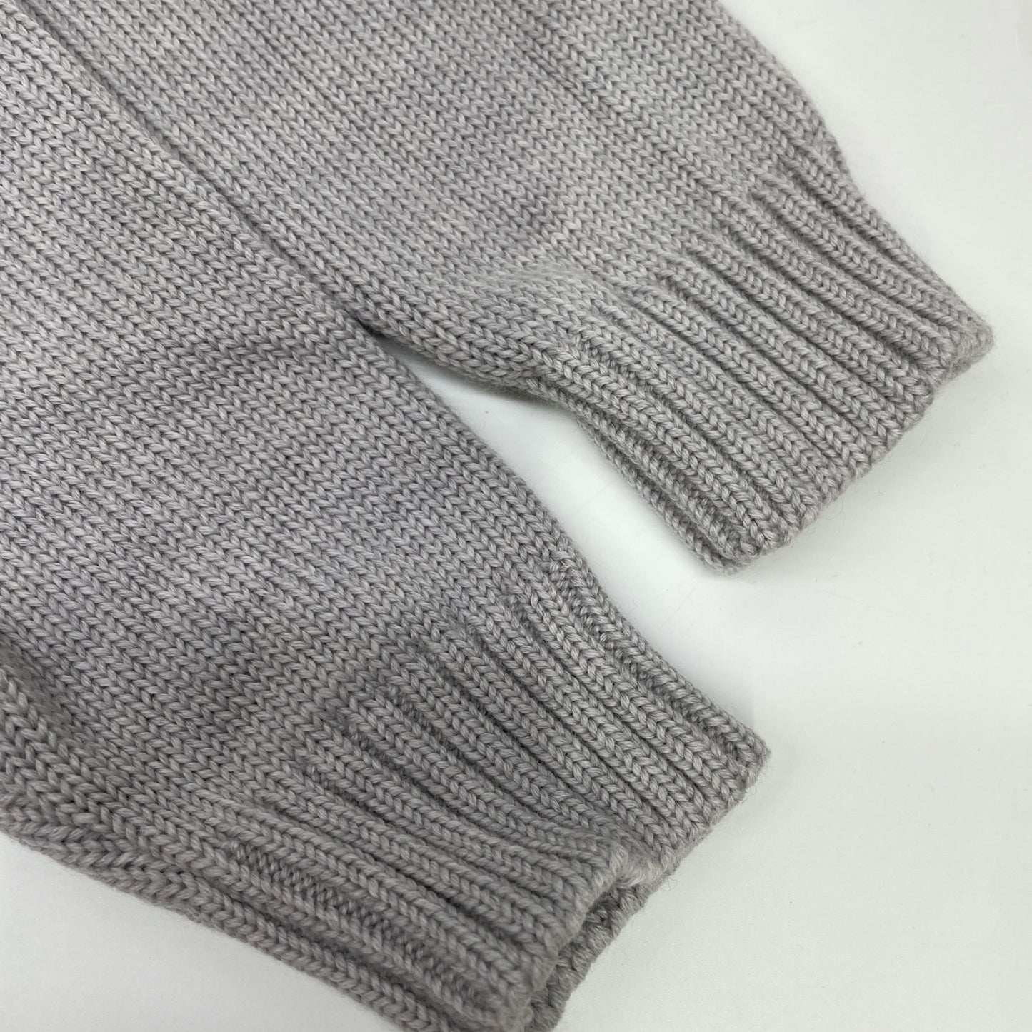 ZANONE ザノーネ 812516 ｸﾞﾚｰ 5ｹﾞｰｼﾞｳｰﾙｿﾘｯﾄﾞﾀｰﾄﾙﾈｯｸﾆｯﾄ トップス 46