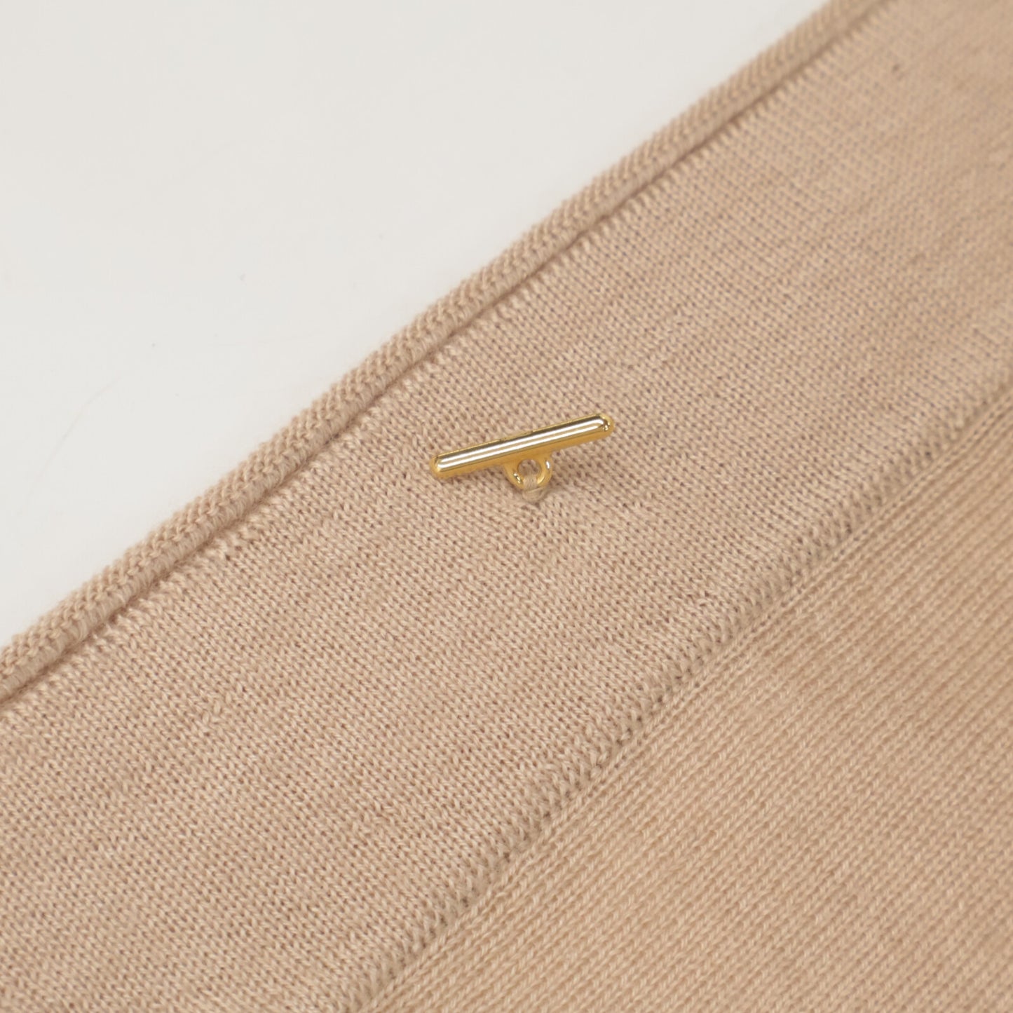 TOYOBOSHI トウヨウボウシ 糸衣 NAEBA-STH 09IT-CS0003 ｶｼﾐﾔｼﾙｸ ｶｰﾃﾞｨｶﾞﾝ トップス F