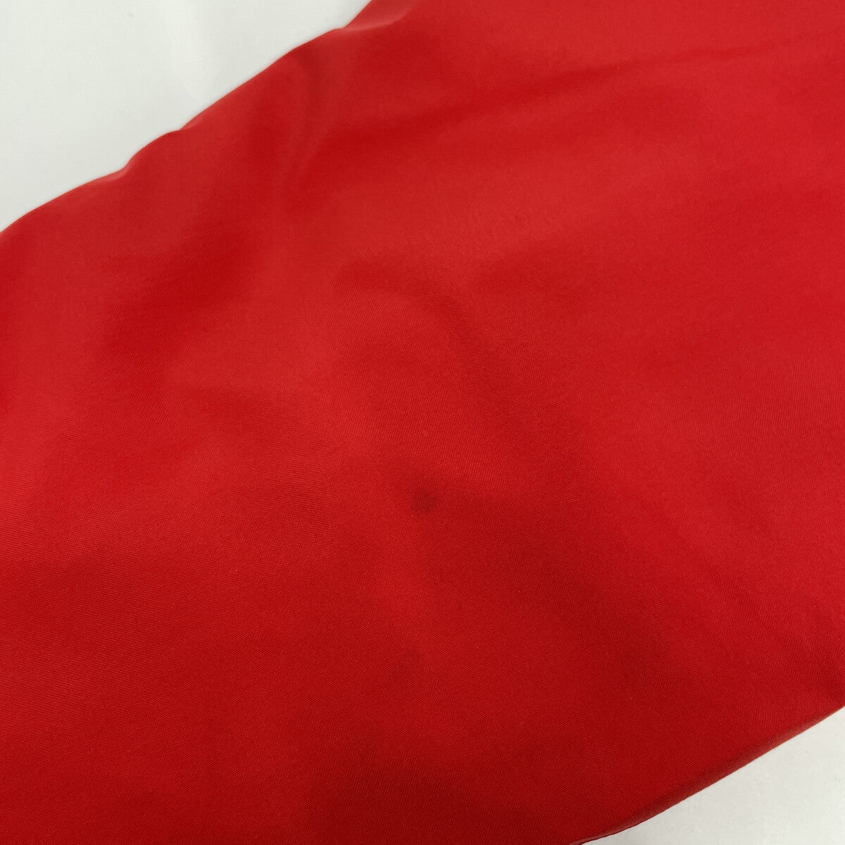 ARC'TERYX アークテリクス 13812 70840　ﾚｯﾄﾞ ﾅｲﾛﾝ 中綿ｼﾞｬｹｯﾄ　Atom LT Hoody ジャケット XS