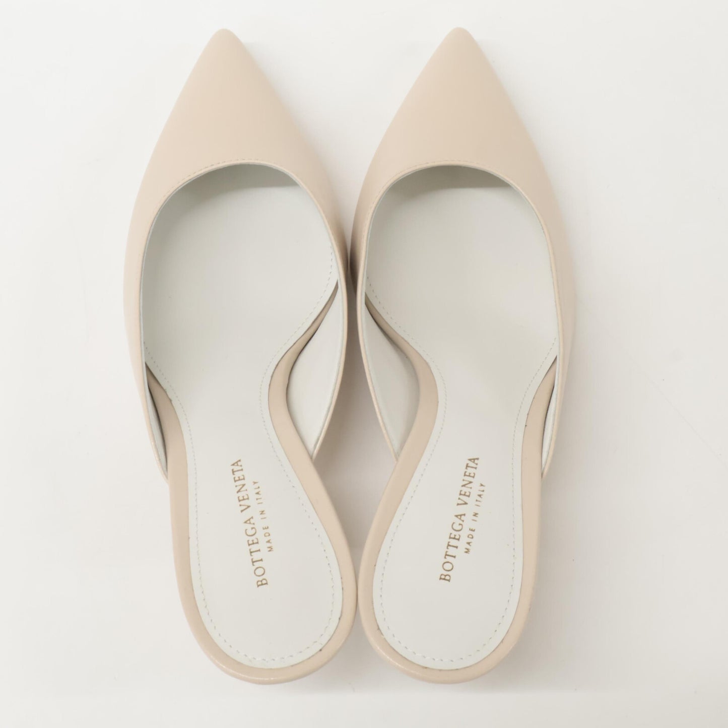 BOTTEGA VENETA ボッテガヴェネタ 【新品同様】レザー ポンテッドトゥ ミュール/ シューズ 34 1/2