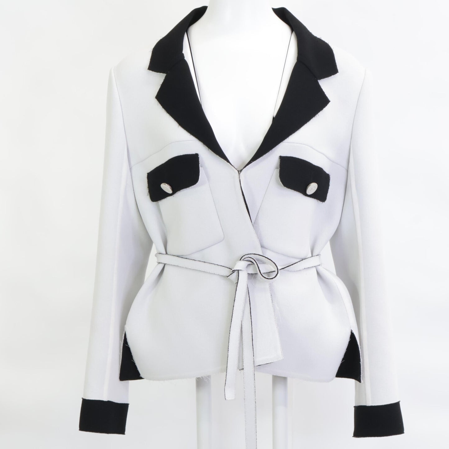 CHANEL シャネル 【国内正規】P49010V35772 ココマークボタン カットオフデザイン ベルト付 ジャケット 40