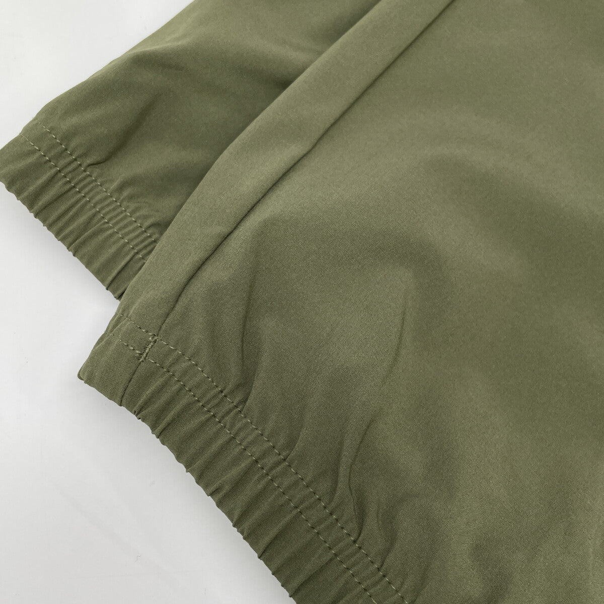 UNDER ARMOUR アンダーアーマー 1386558 ｶｰｷ ﾊﾞｲﾌﾞｳｰﾌﾞﾝ ｶｰｺﾞﾊﾟﾝﾂ ボトムス XL