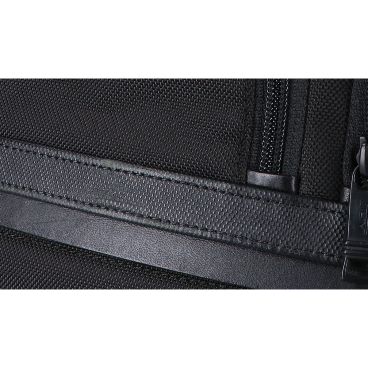 TUMI トゥミ 2603114D3 アルファ3 コンパクト・ラージ・スクリーン・ラップトップ・ブリーフ ビジネスバッグ ブリーフケース