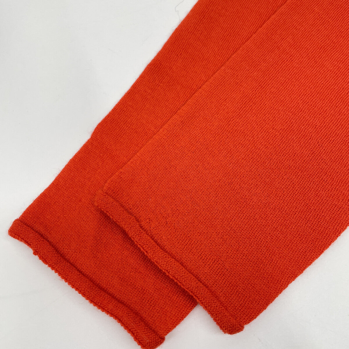 TOYOBOSHI トウヨウボウシ 糸衣 ｵﾚﾝｼﾞ OHAUSU 13IT-AC6001 ｶｼﾐﾔ100 ｸﾙｰﾈｯｸ ﾆｯﾄ トップス 1