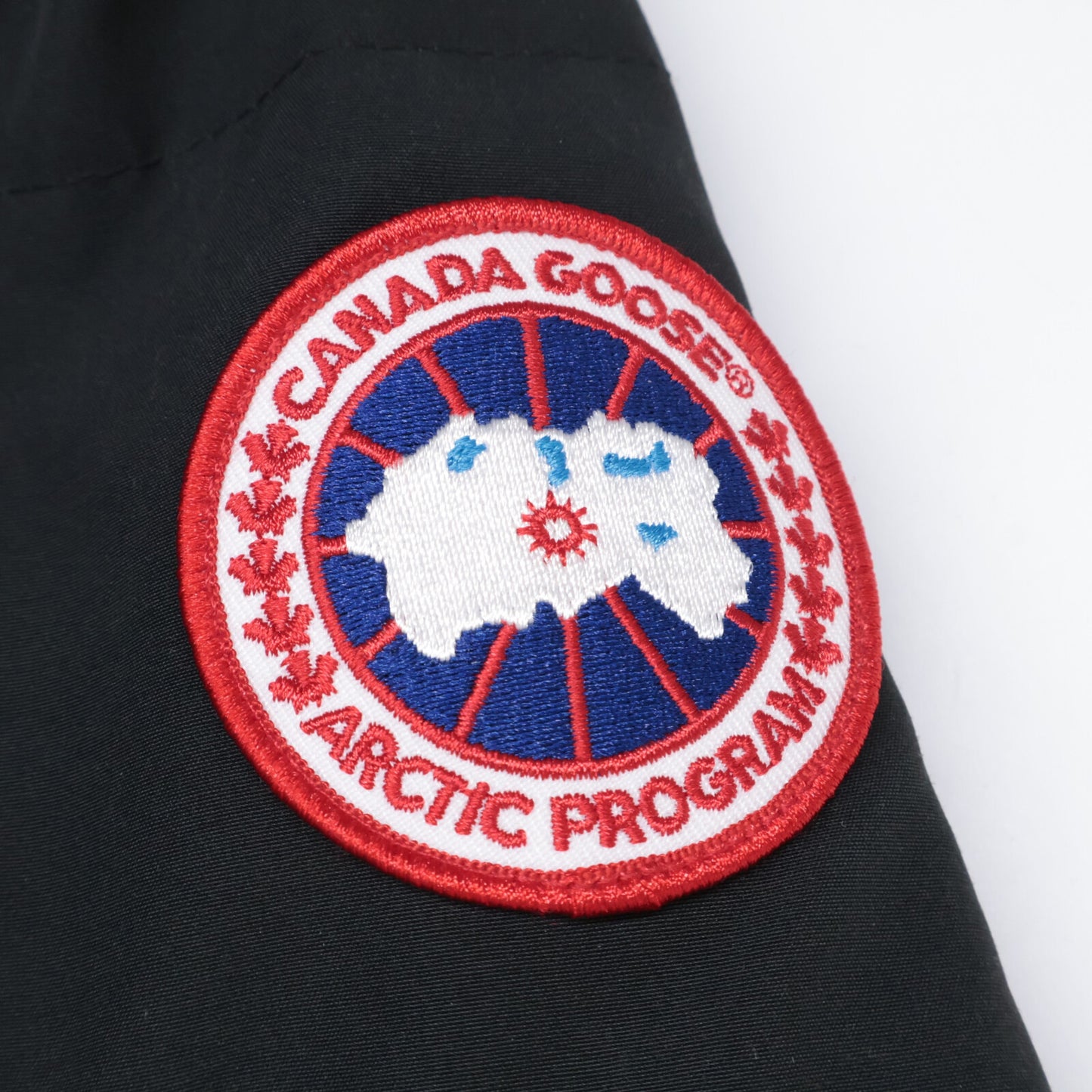 CANADA GOOSE カナダグース 2302JL マッケンジー ダウンコート コート S