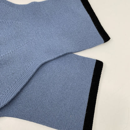 TO BE CHIC トゥービーシック 22年 ﾌﾞﾙｰ ﾚｰﾖﾝﾎﾟﾘｴｽﾃﾙ ﾌﾟﾙｵｰﾊﾞｰﾆｯﾄ ｾｯﾄｱｯﾌﾟ スーツ セットアップ 42