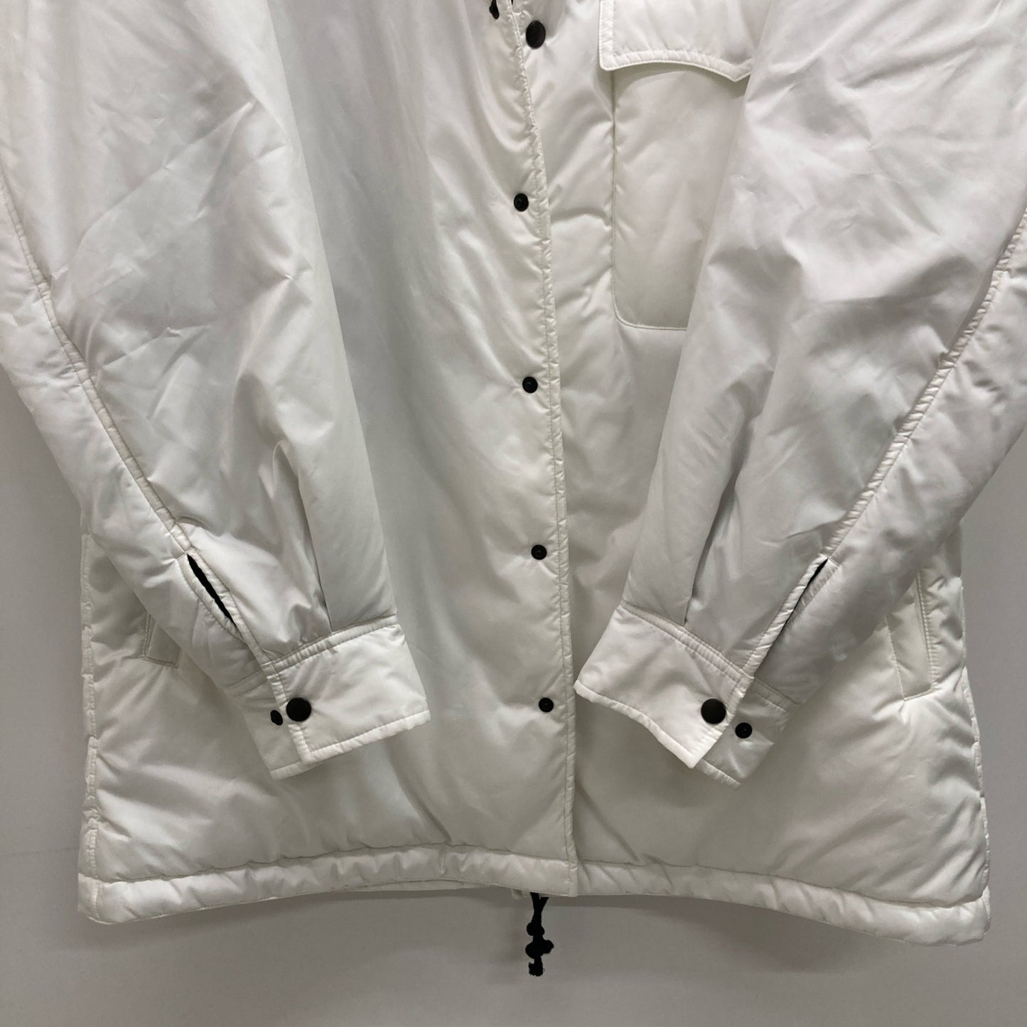 Y's ワイズ ﾎﾜｲﾄ ﾃﾌﾛﾝﾎﾟﾘｴｽﾃﾙ ﾌｰﾄﾞ付き 中綿ﾌﾞﾙｿﾞﾝ ジャケット 3