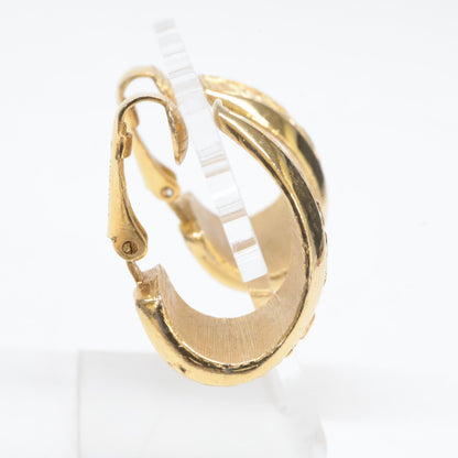 TRIFARI トリファリ フープ イヤリング