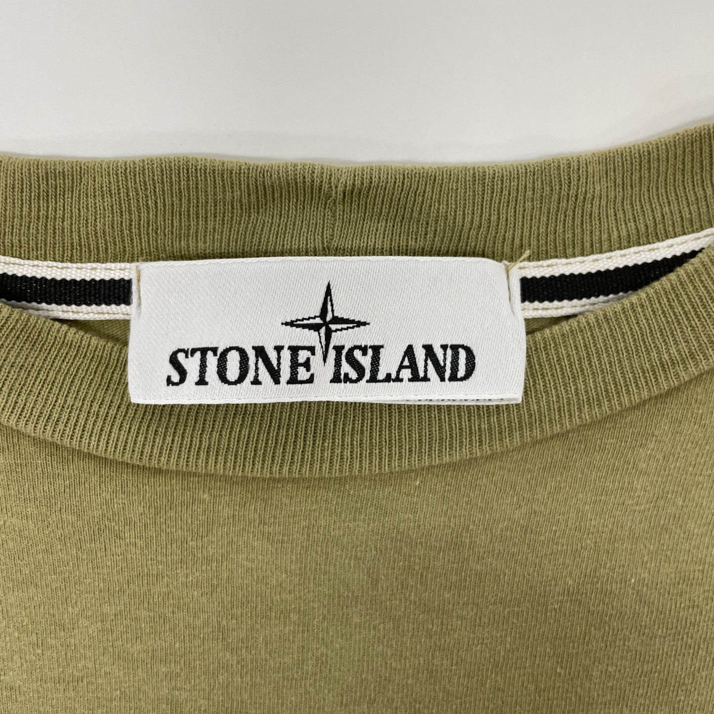 STONE ISLAND ストーンアイランド ｸﾞﾘｰﾝ 2NS86 78152NS86 Tｼｬﾂ トップス S