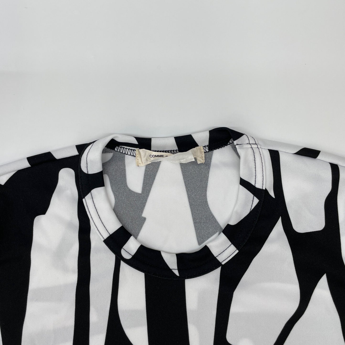 COMMEdesGARCONS コムデギャルソン ブラック/ホワイト 22AW GJ-T013 トップス トップス S