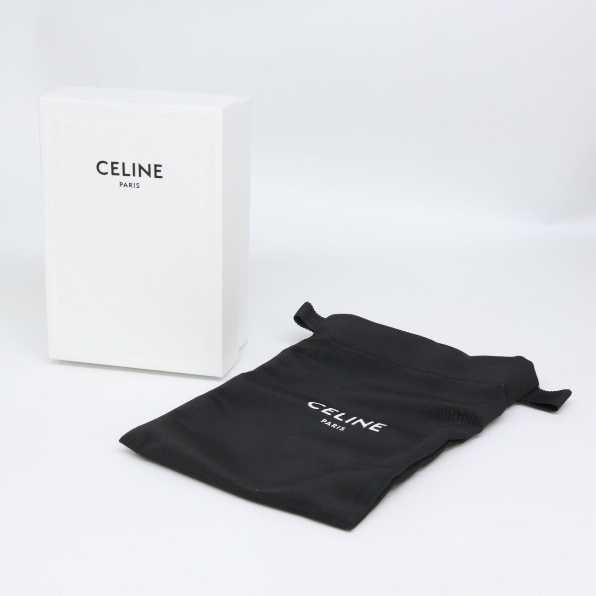 CELINE セリーヌ 【美品】スモール トリフォールド ウォレット 三つ折り財布（小銭入れあり）