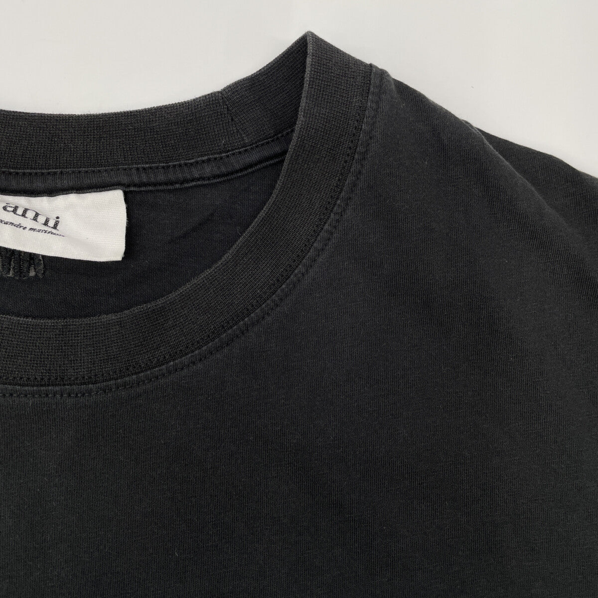 AMI PARIS アミパリス ﾌﾞﾗｯｸ 刺繍 Tｼｬﾂ トップス M