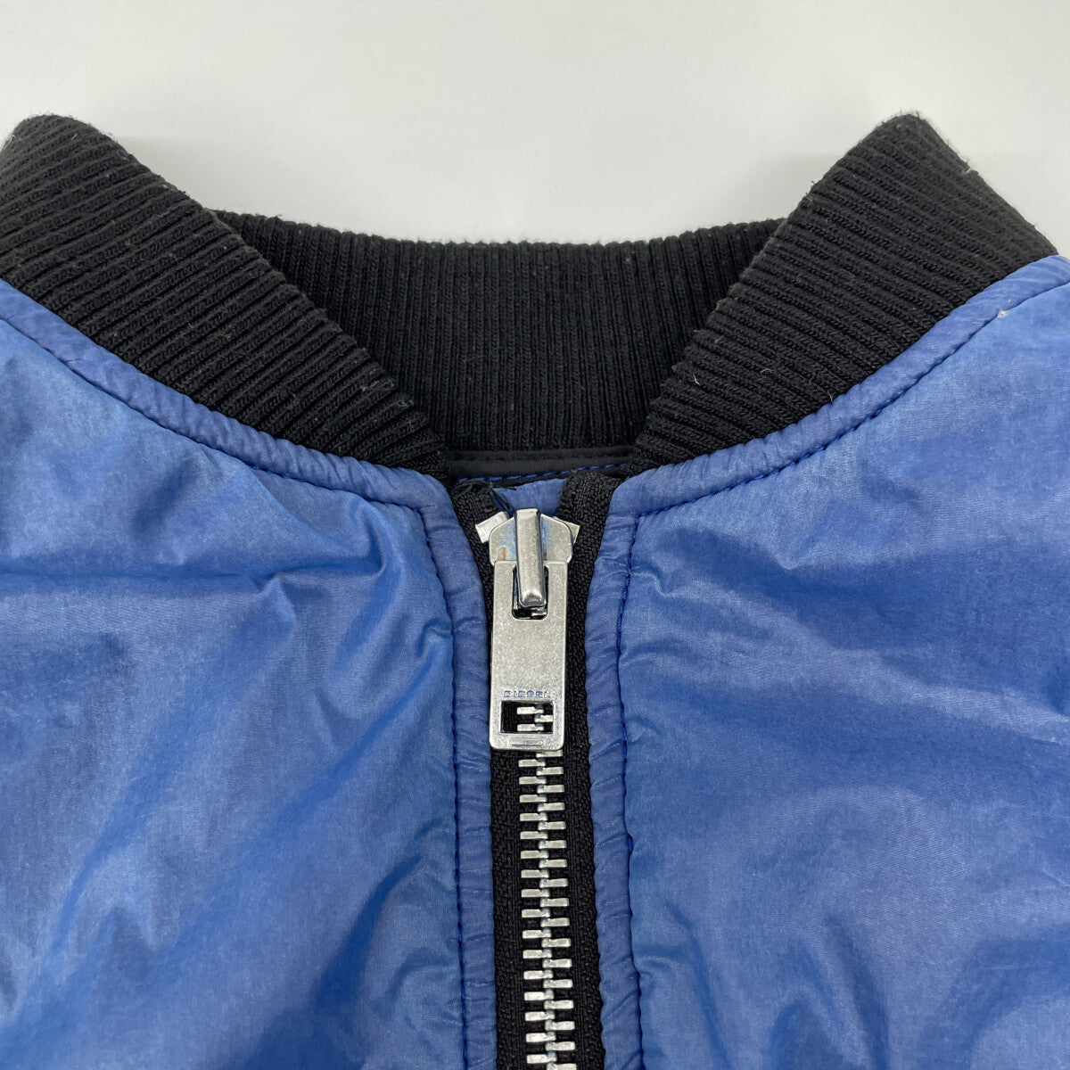 DIESEL ディーゼル ﾌﾞﾙｰ ﾅｲﾛﾝｼﾞｬｹｯﾄ ジャケット S