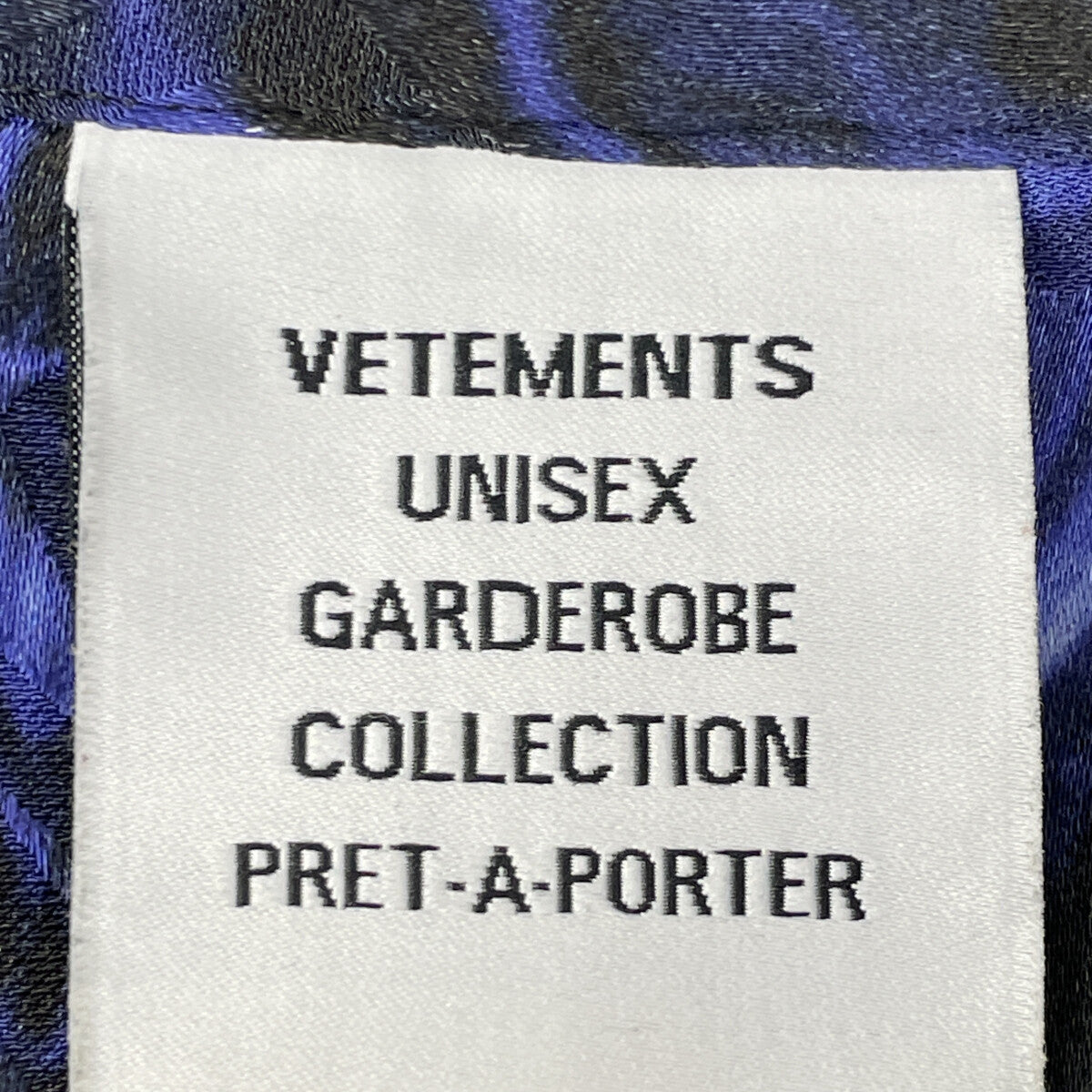 VETEMENTS ヴェトモン UA52SH450B Short Sleeve Skulls Logo Print Shir トップス XS
