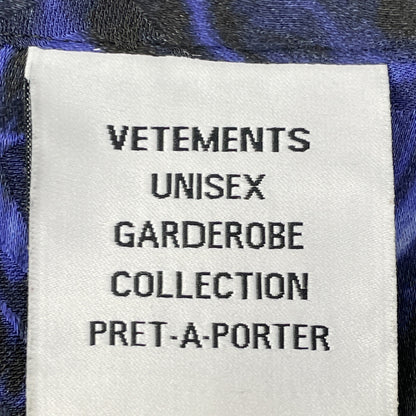 VETEMENTS ヴェトモン UA52SH450B Short Sleeve Skulls Logo Print Shir トップス XS