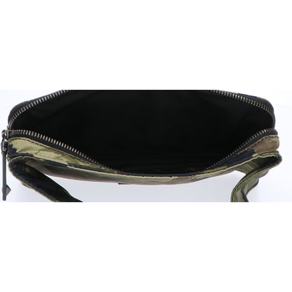 Valentino Garavani ヴァレンティノガラヴァーニ ロックスタッズ カモフラージュ柄 ナイロン ボディバッグ