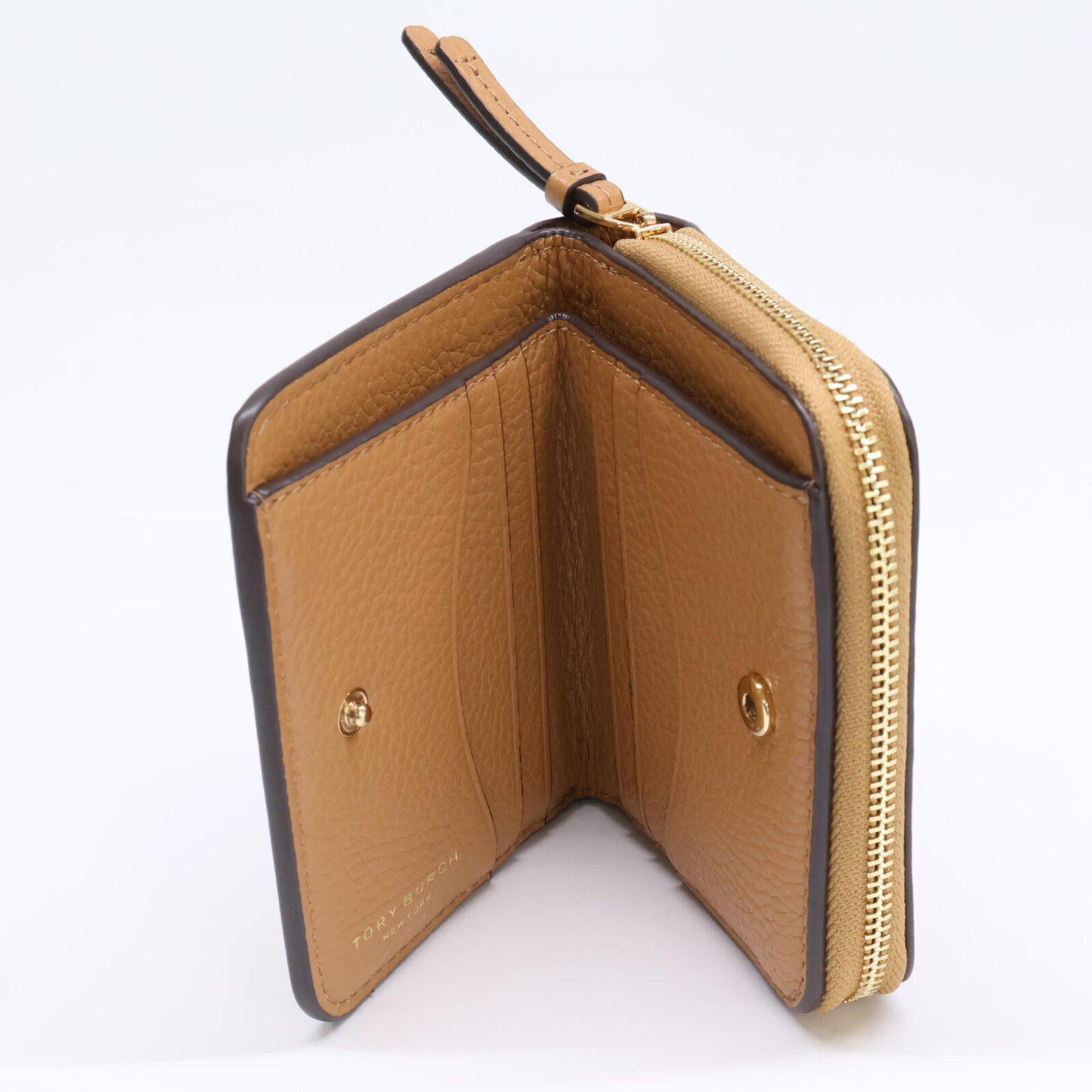 Tory Burch トリーバーチ 【新品同様】146463 THEA BI FOLD WALLET ティア レザー バイフォールド ウォレット 二つ折り財布（小銭入れあり）