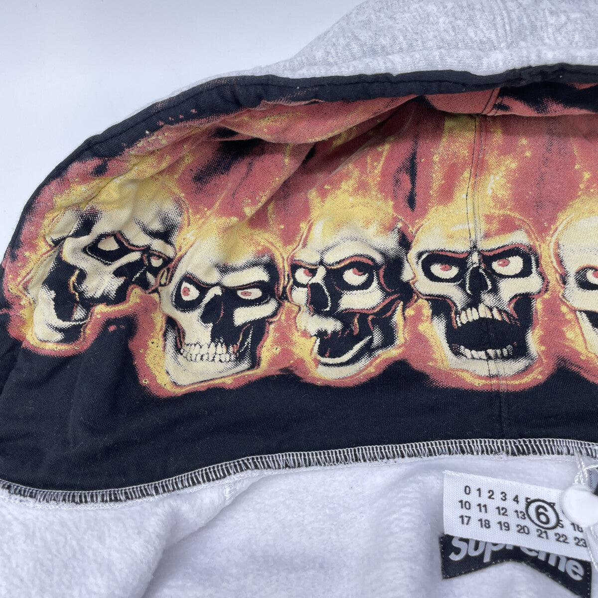 Supreme シュプリーム ×MM6 24SS ｸﾞﾚｰ ｼﾞｯﾌﾟｱｯﾌﾟﾌｰﾃﾞｨｽｳｪｯﾄｼｬﾂ トップス 6