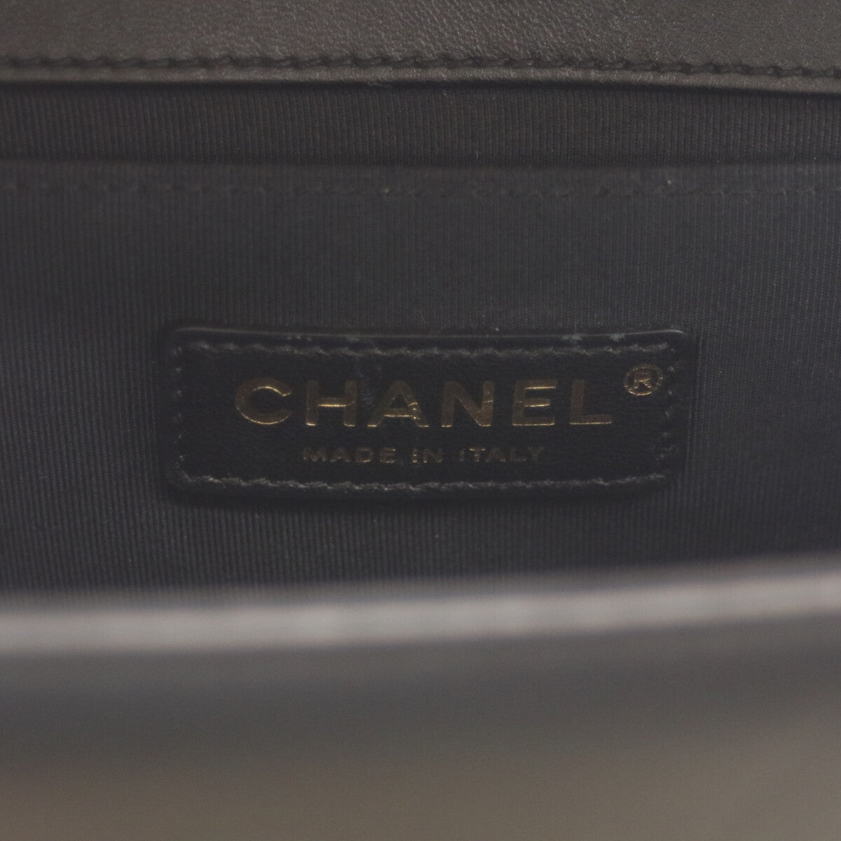 CHANEL シャネル 23番 ブラック ラム G金具 ボーイシャネル ショルダーバッグ