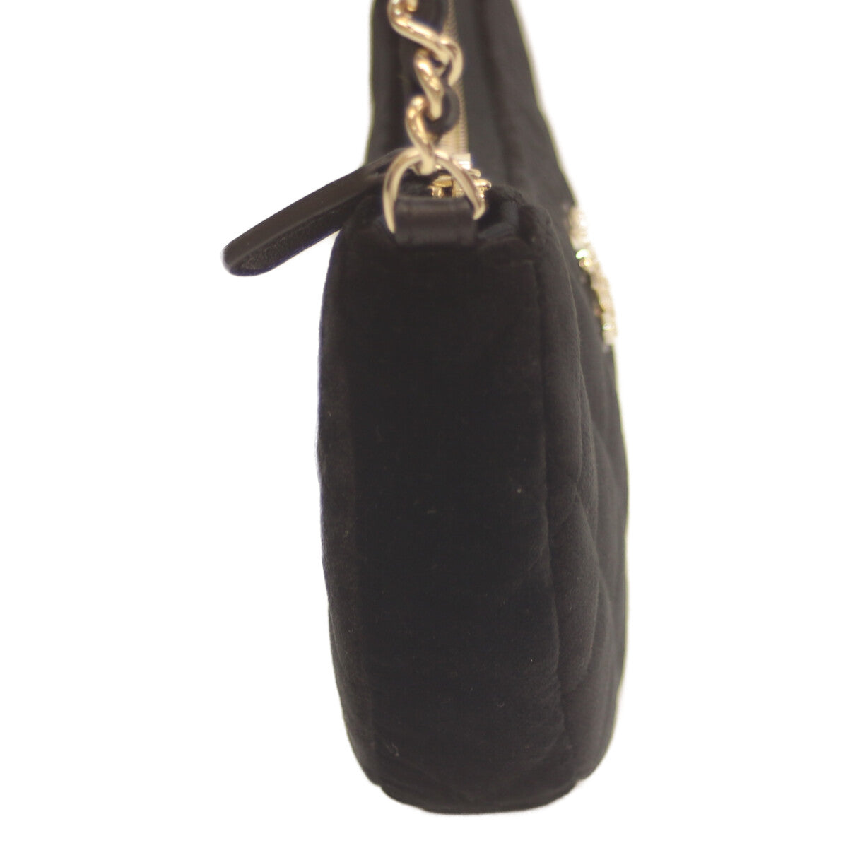 CHANEL シャネル 24年イヤーズギフト 黒 ベロア ハーフムーン チェンショルダー ショルダーバッグ