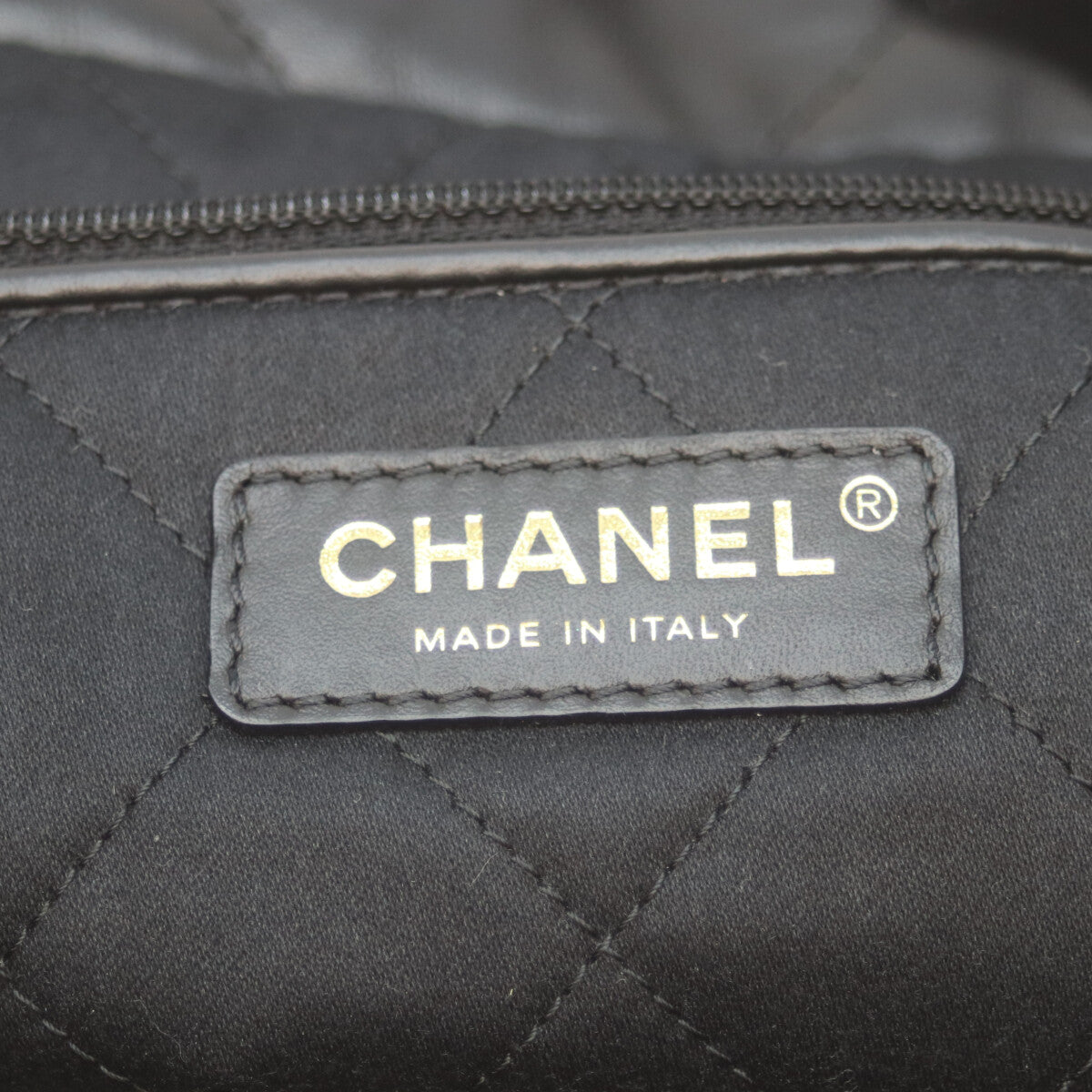 CHANEL シャネル AS3260 黒 ｼｬｲﾆｰｶｰﾌ ｼｬﾈﾙ22ｽﾓｰﾙ G金具 ショルダーバッグ