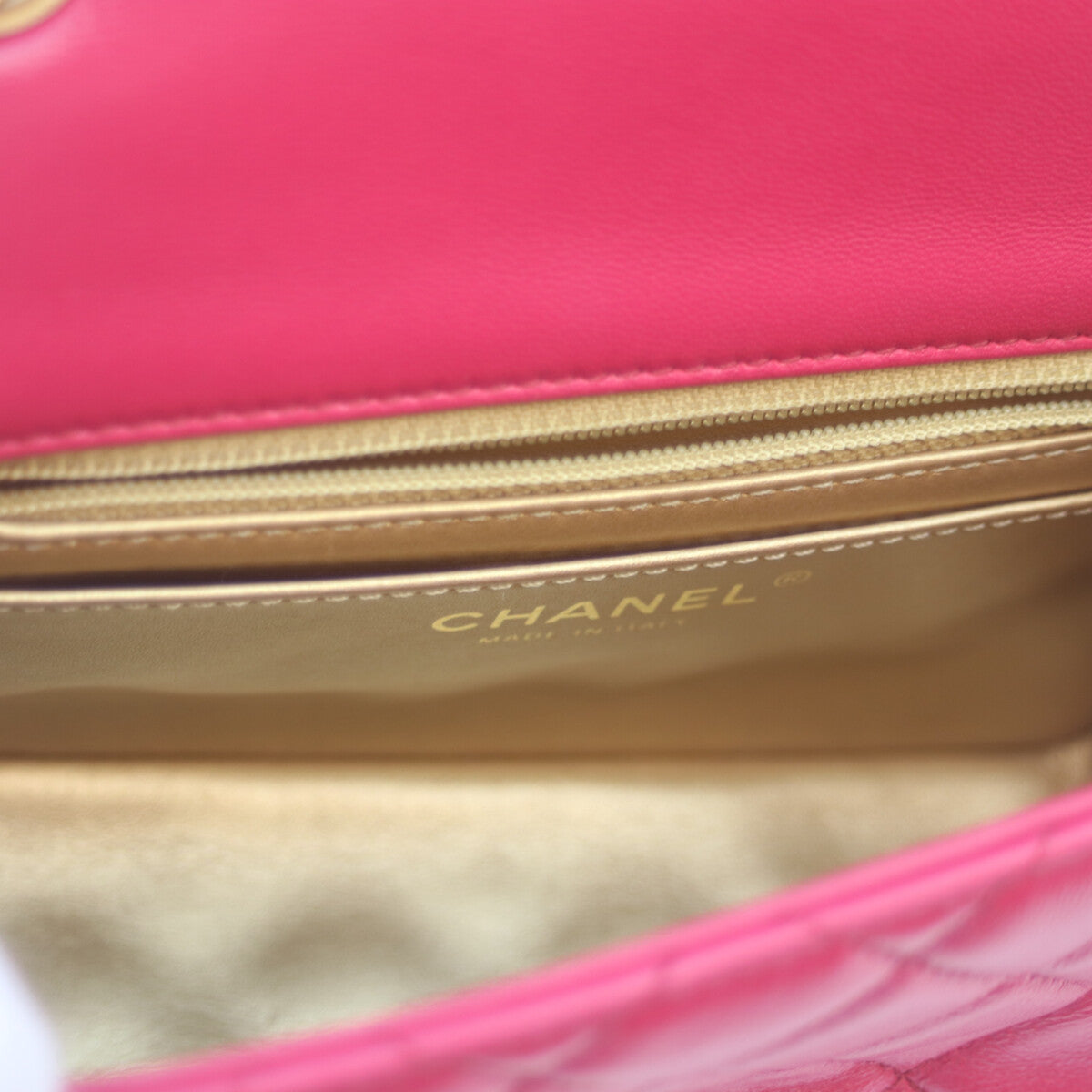 CHANEL シャネル AS1786 29番 ﾋﾟﾝｸ ﾗﾑ G金具 ｺｺﾎﾞｰﾙ ﾐﾆﾏﾄﾗｯｾ17 ショルダーバッグ