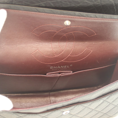 CHANEL シャネル 黒 Wﾌﾗｯﾌﾟ ｳﾞｨﾝﾃｰｼﾞｶｰﾌｽｷﾝ ｼﾙﾊﾞｰ金具 ﾏﾄﾗｯｾ 2.55 ﾗｰｼﾞ ショルダーバッグ 28