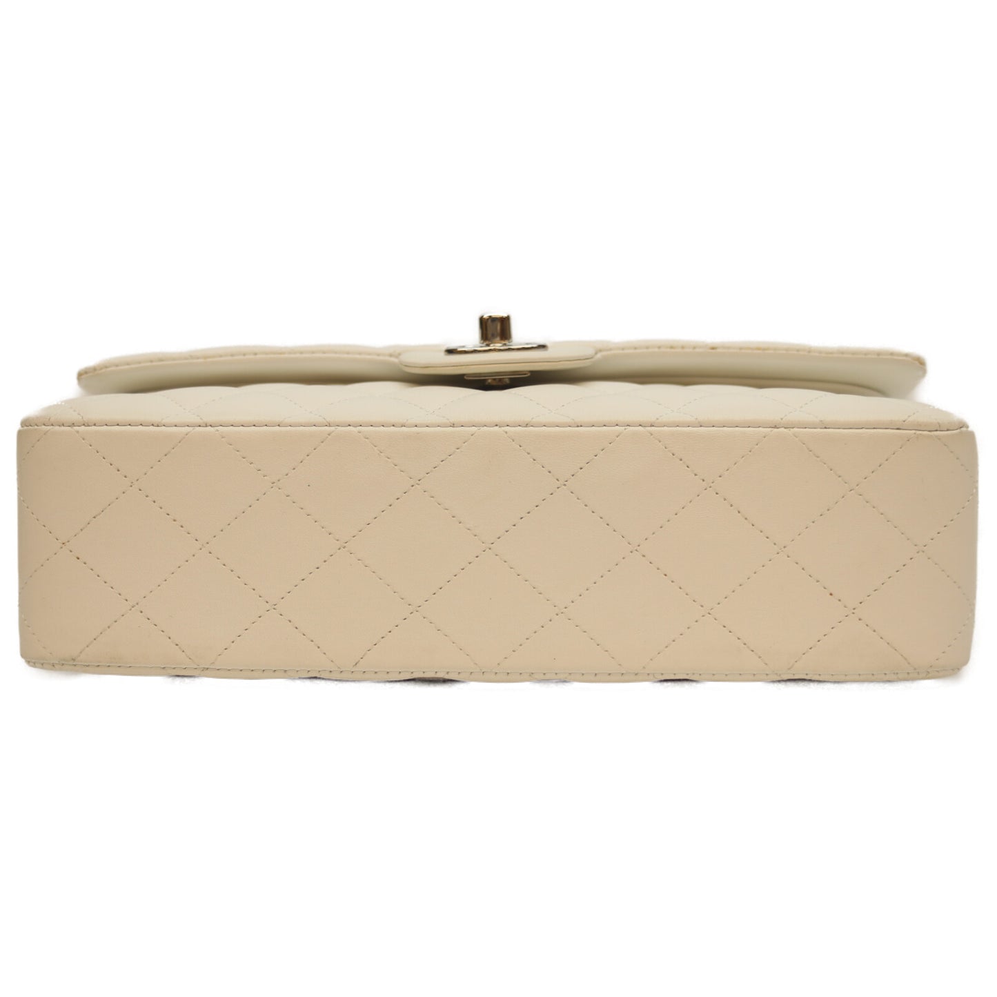 CHANEL シャネル 11番 A01112 白 ﾗﾑ ｼﾙﾊﾞｰ金具 Wﾌﾗｯﾌﾟ ﾏﾄﾗｯｾ25 ショルダーバッグ