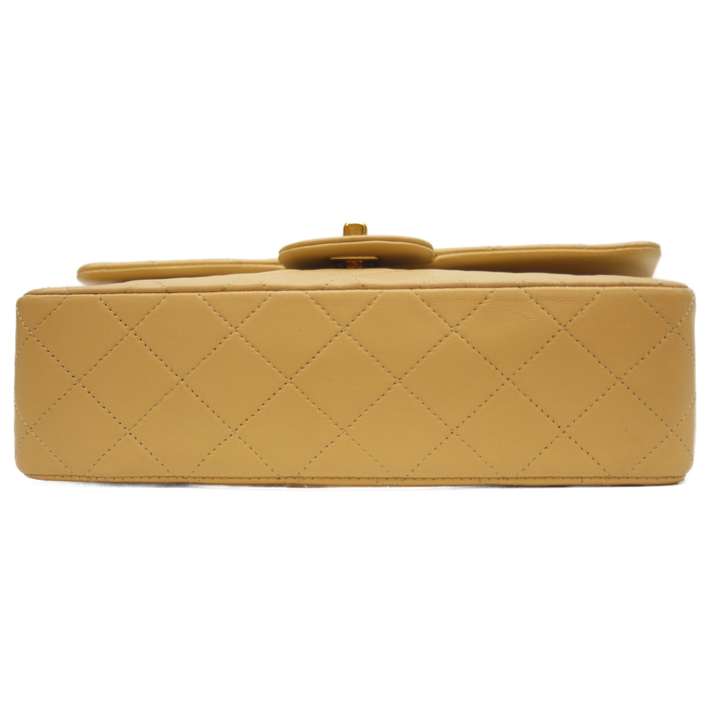 CHANEL シャネル 1番台 A01113 ﾍﾞｰｼﾞｭ G金具 ﾗﾑ Wﾌﾗｯﾌﾟ ﾏﾄﾗｯｾ23ｽﾓｰﾙ ショルダーバッグ