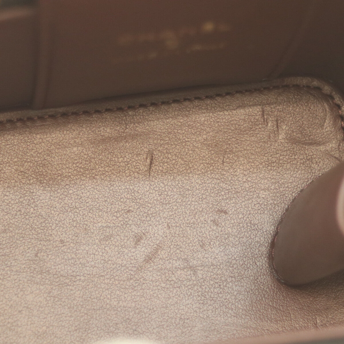 CHANEL シャネル 32番 AP2158 黒 ｷｬﾋﾞｱ G金具 ﾐﾆﾊﾞﾆﾃｨｼｮﾙﾀﾞｰ ショルダーバッグ