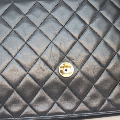 CHANEL シャネル 4番 A03570 黒 G金具 ﾌﾟｯｼｭﾛｯｸ ﾏﾄﾗｯｾ25 ｼﾝｸﾞﾙﾌﾗｯﾌﾟ ﾁｪｰﾝｼｮﾙﾀﾞｰﾊﾞｯｸﾞ ショルダーバッグ