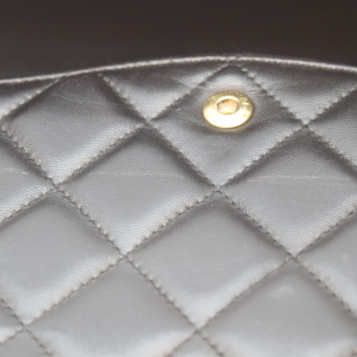 CHANEL シャネル 19番 A58601 黒 ﾗﾑ G金具 Wﾌﾗｯﾌﾟ ﾃﾞｶﾏﾄﾗｯｾﾏｷｼ34 ショルダーバッグ